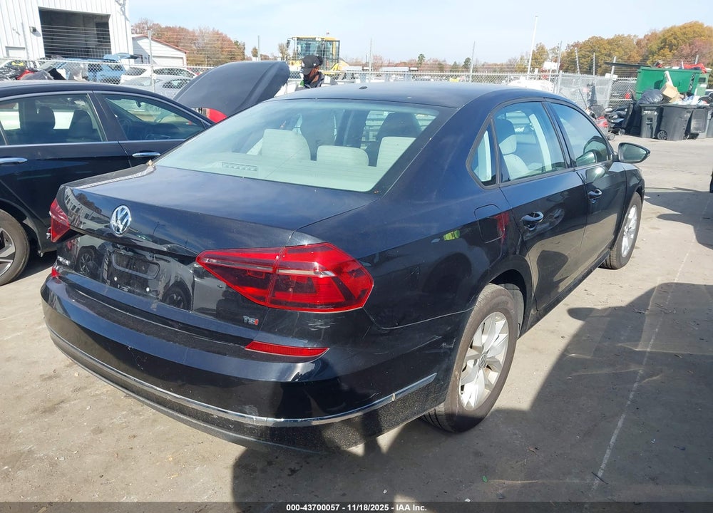 2018 VOLKSWAGEN PASSAT 2.0T R-LINE/2.0T S VIN: 1VWAA7A30JC014982