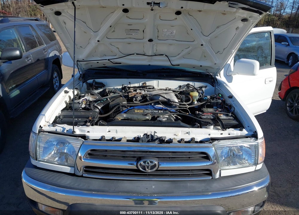 1999 TOYOTA 4RUNNER SR5 V6 VIN: JT3HN86R5X0203098