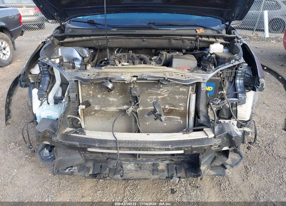 2019 TOYOTA HIGHLANDER LE VIN: 5TDBZRFH1KS740253