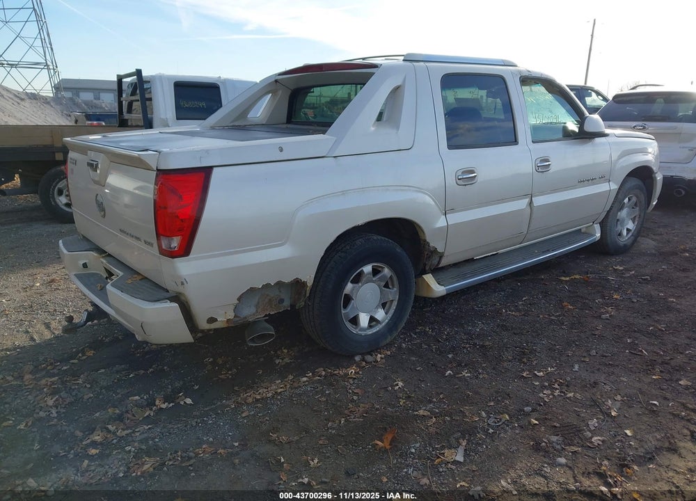 2002 CADILLAC ESCALADE EXT STANDARD VIN: 3GYEK63N82G251738