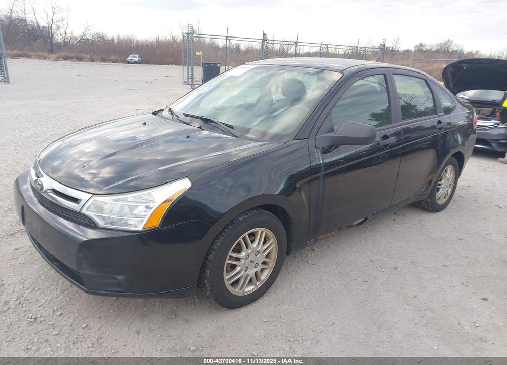 2011 FORD FOCUS VIN: 1FAHP3FN4BW112695