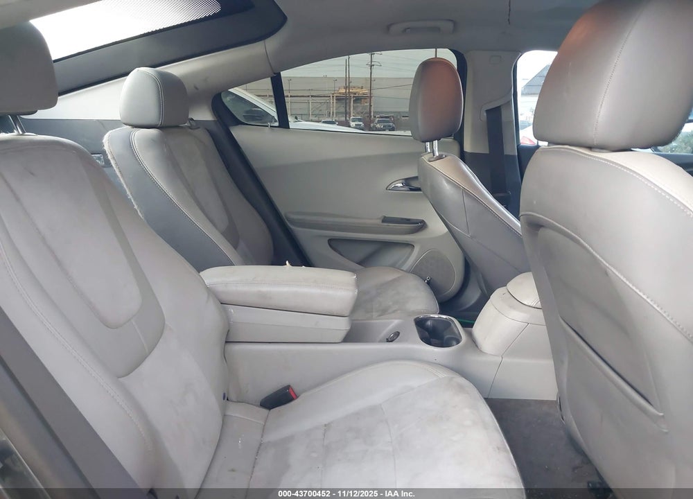 2013 CHEVROLET VOLT VIN: 1G1RH6E44DU113441