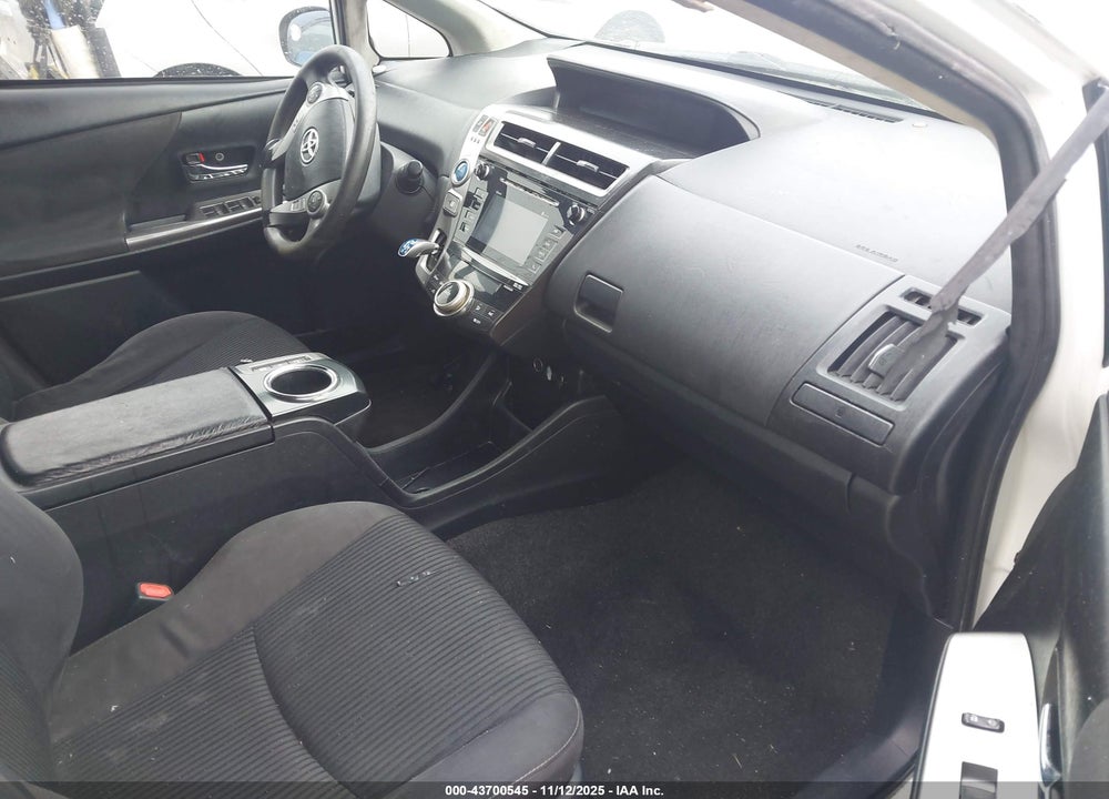 2015 TOYOTA PRIUS V THREE VIN: JTDZN3EU8FJ027472