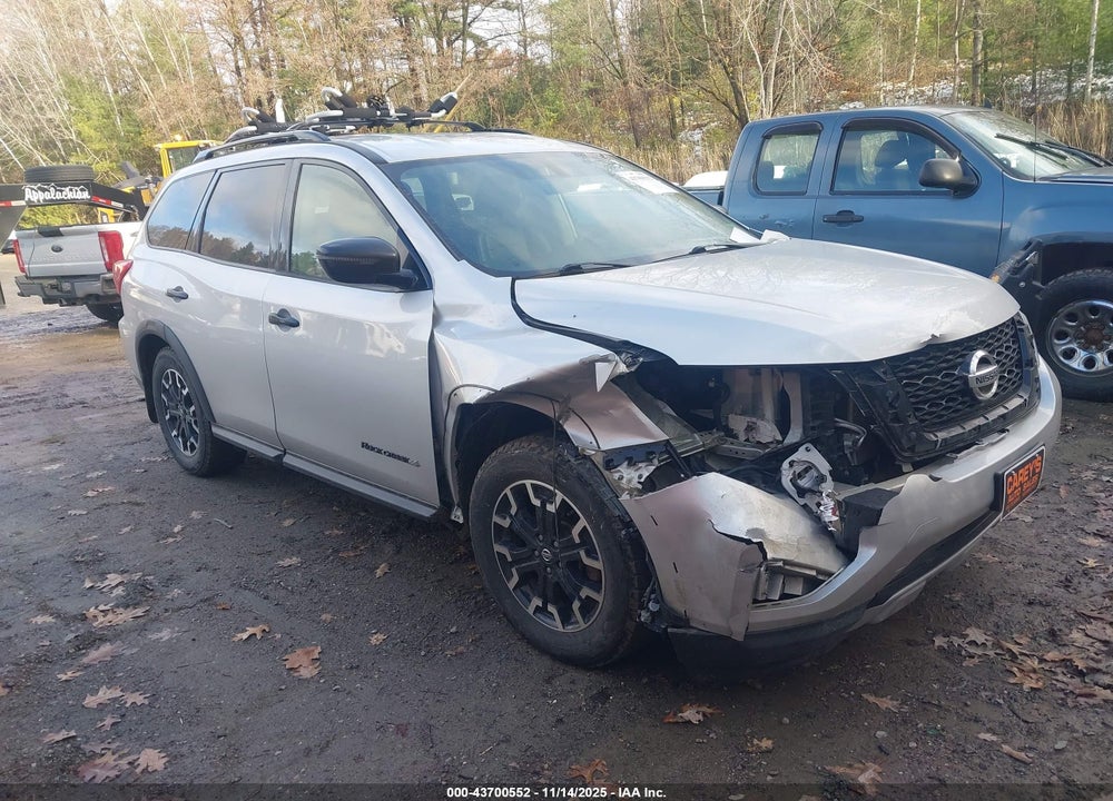 2020 NISSAN PATHFINDER SV 4WD VIN: 5N1DR2BM4LC620769