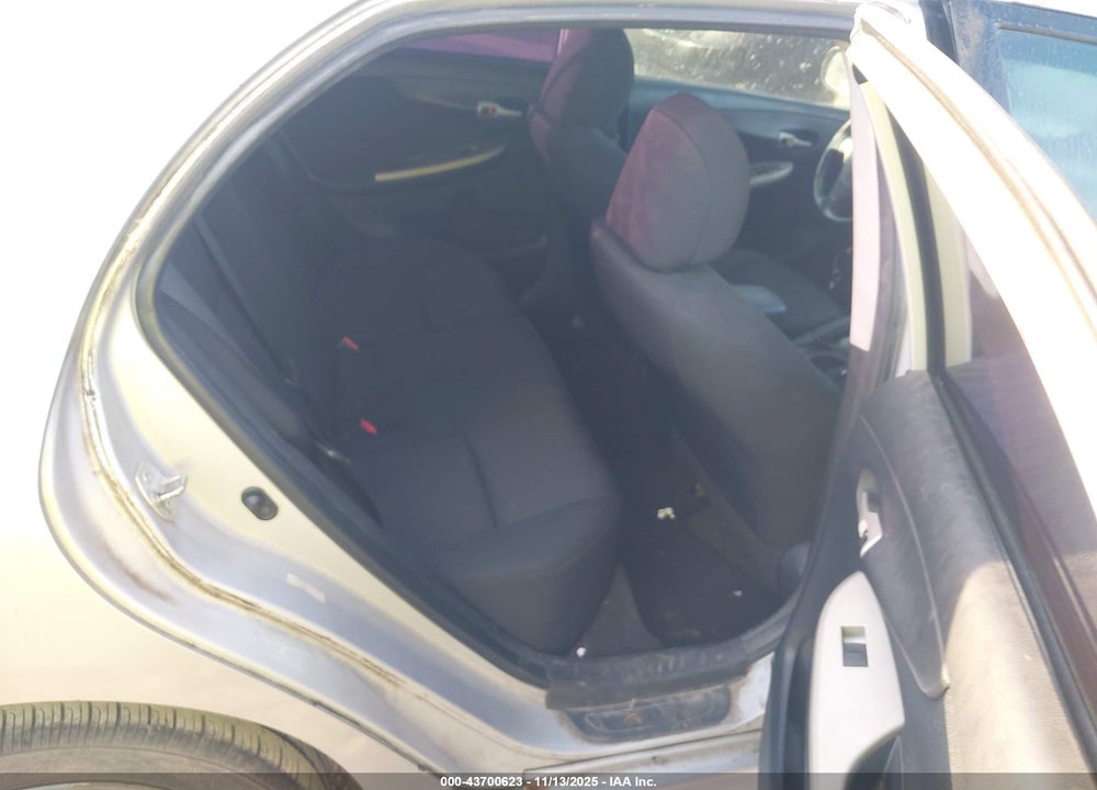 2010 TOYOTA COROLLA VIN: 1NXBU4EE4AZ218151