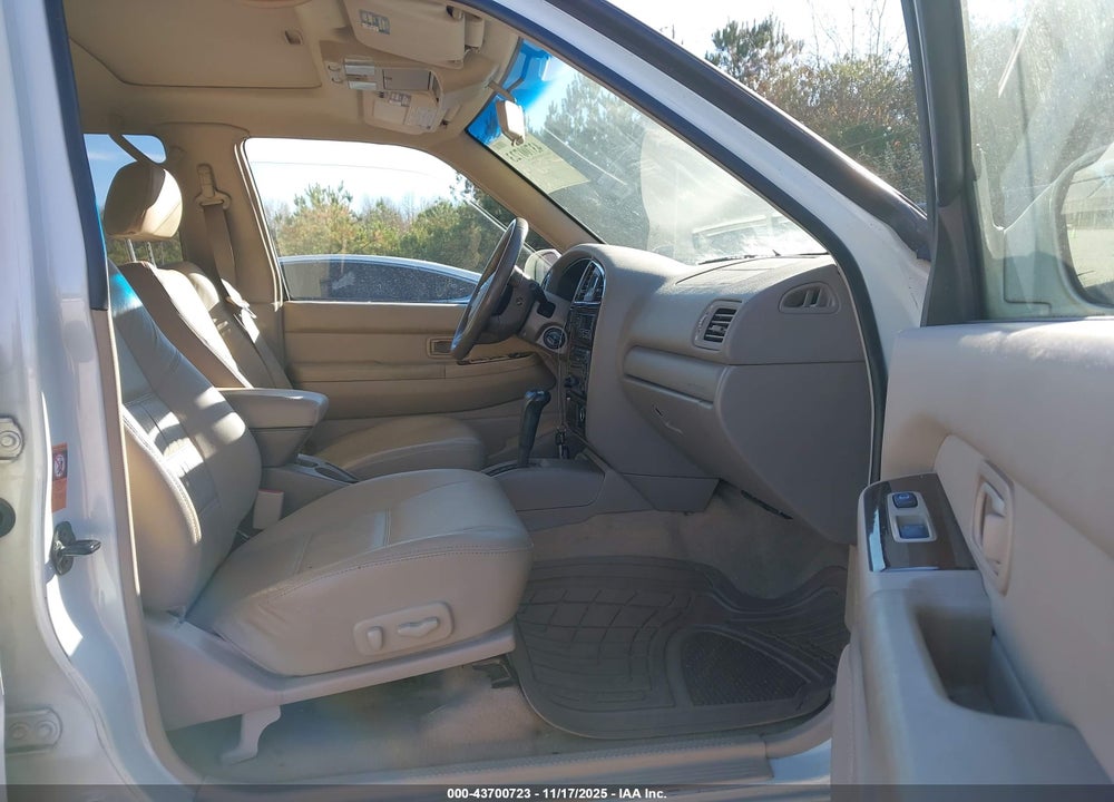 2002 NISSAN PATHFINDER LE VIN: JN8DR09X62W666064