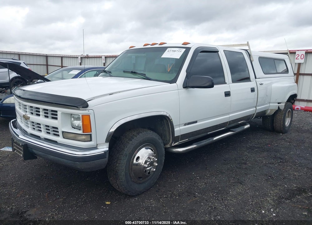 2000 CHEVROLET C3500 VIN: 1GCHC33R9YF491487