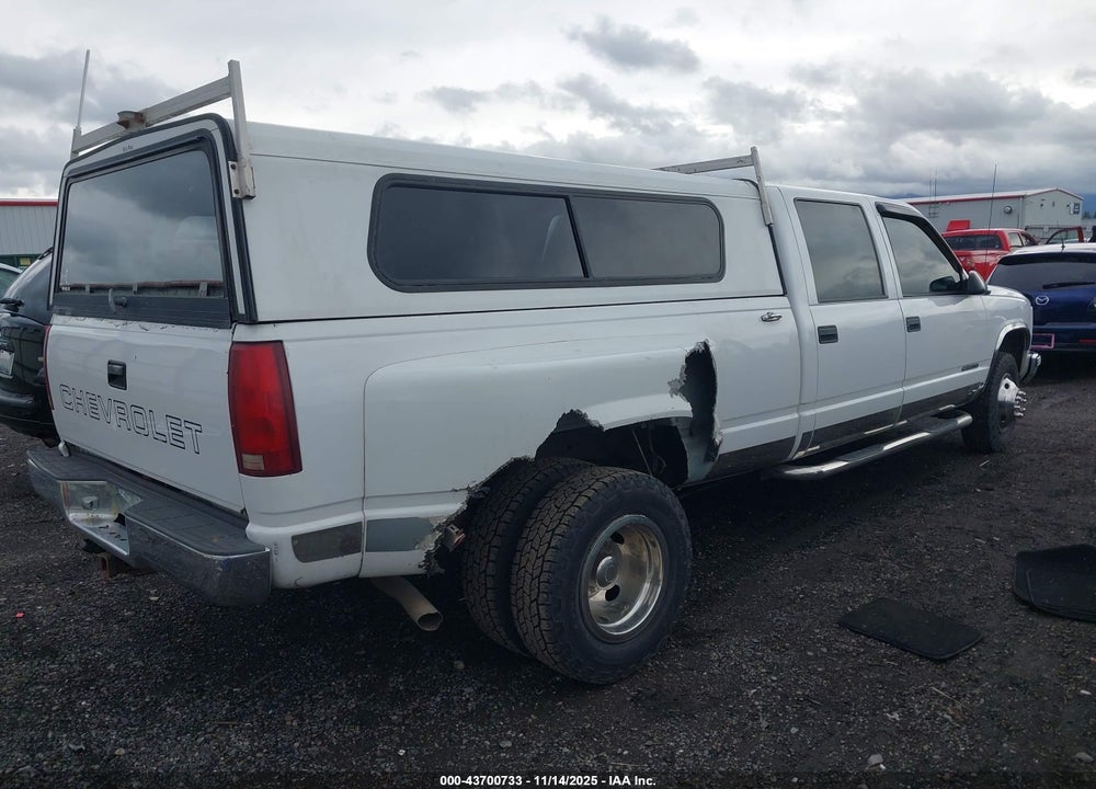 2000 CHEVROLET C3500 VIN: 1GCHC33R9YF491487
