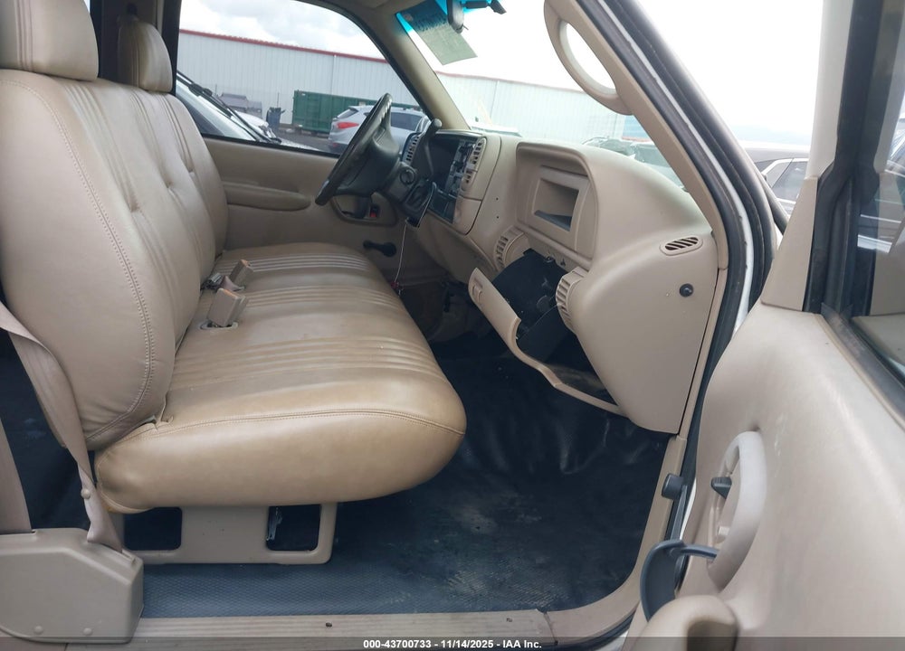 2000 CHEVROLET C3500 VIN: 1GCHC33R9YF491487