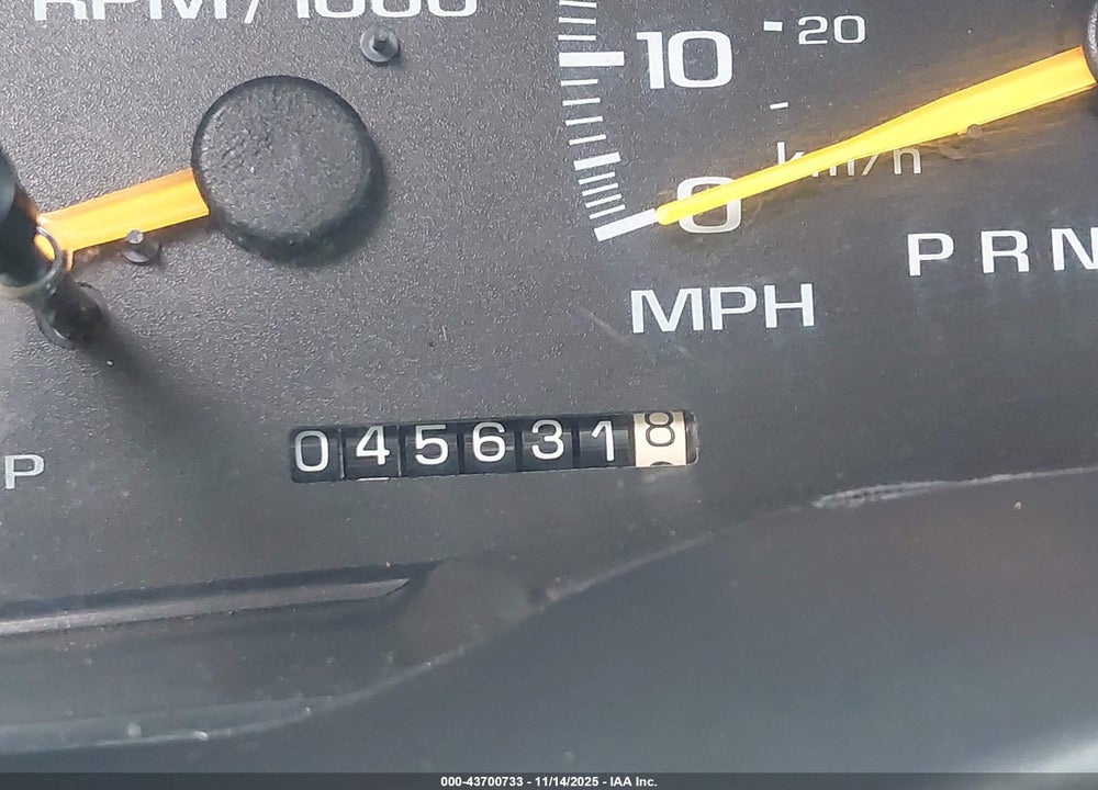 2000 CHEVROLET C3500 VIN: 1GCHC33R9YF491487