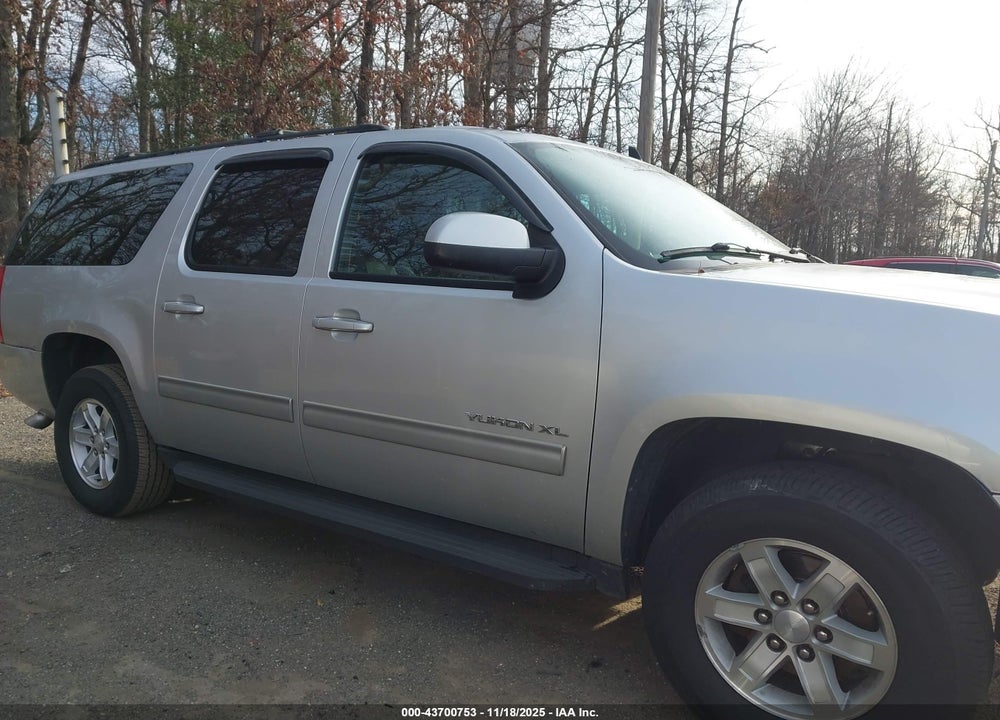 2014 GMC YUKON XL 1500 SLE VIN: 1GKS2HE73ER217749