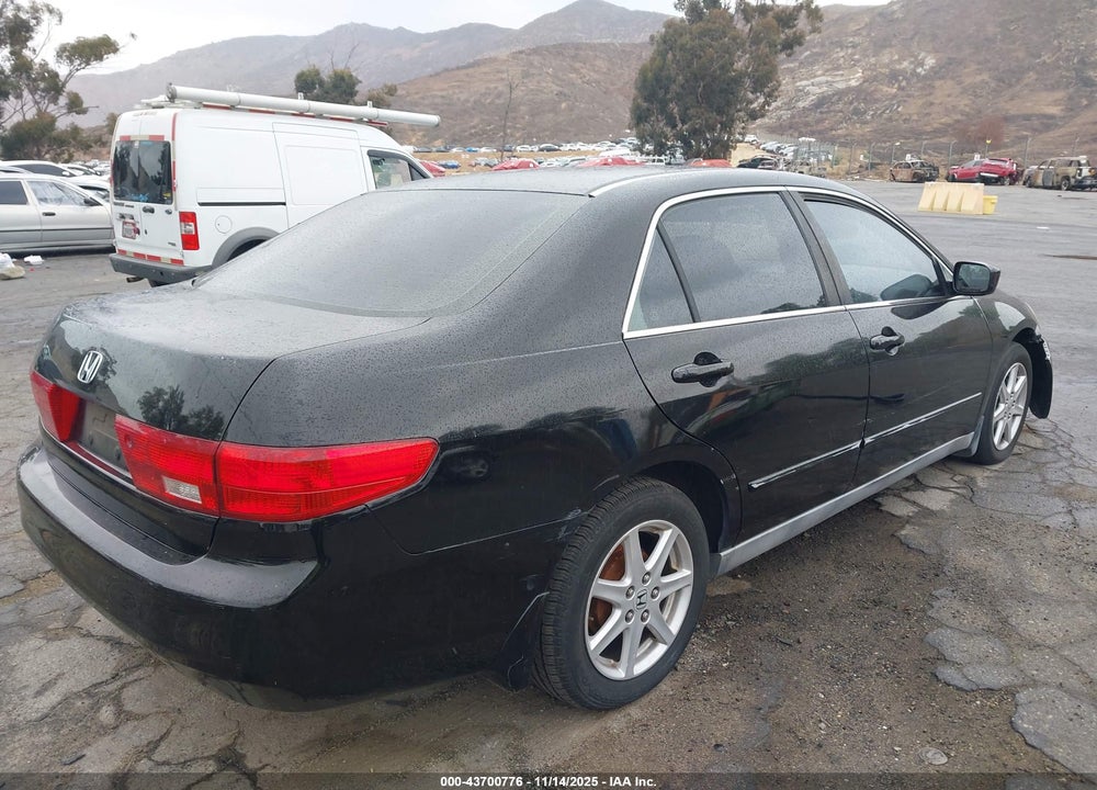 2005 HONDA ACCORD 2.4 LX VIN: 1HGCM56475A139036