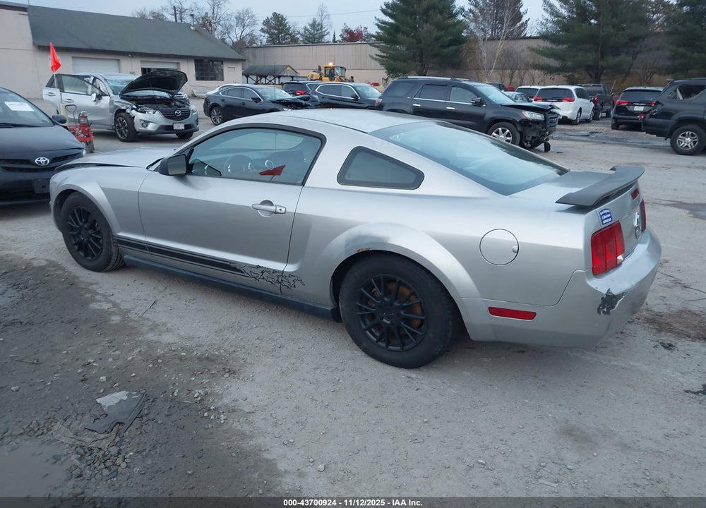 2005 FORD MUSTANG V6 DELUXE/V6 PREMIUM VIN: 1ZVFT80N655144803