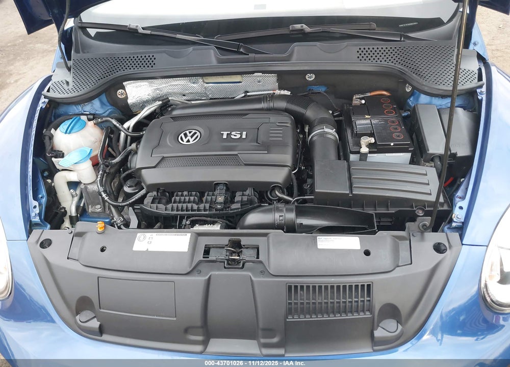 2013 VOLKSWAGEN BEETLE 2.0T VIN: 3VW7S7AT8DM826556