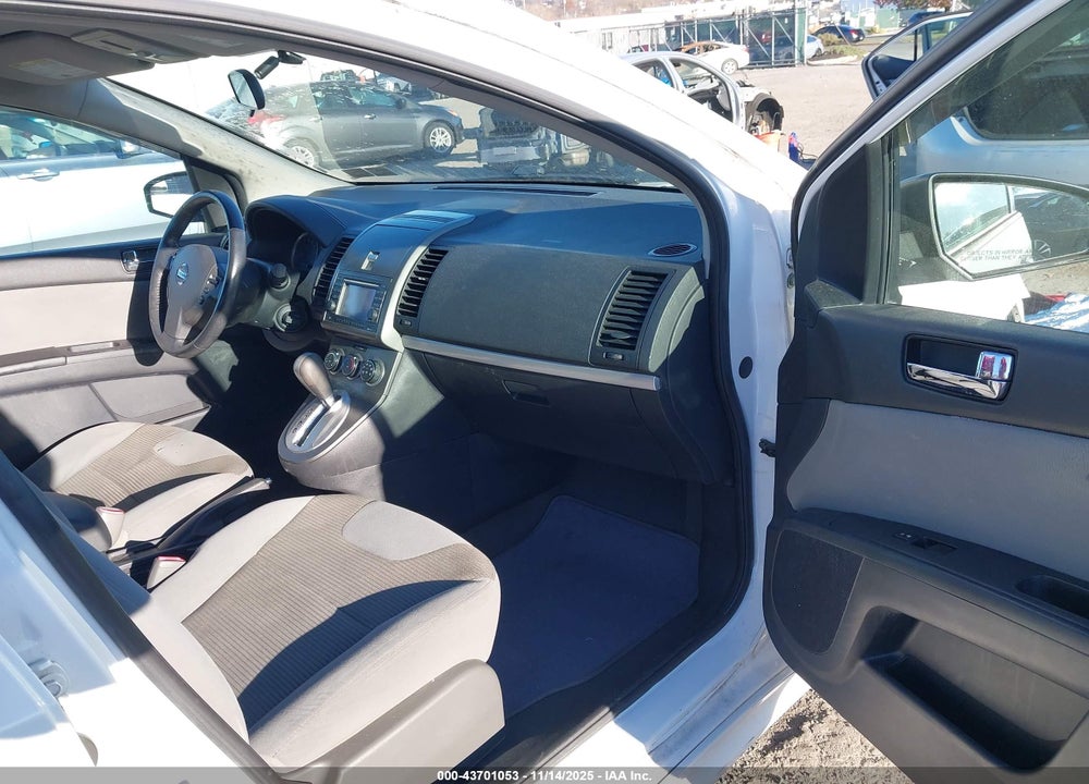 2012 NISSAN SENTRA 2.0 SR VIN: 3N1AB6AP9CL638965