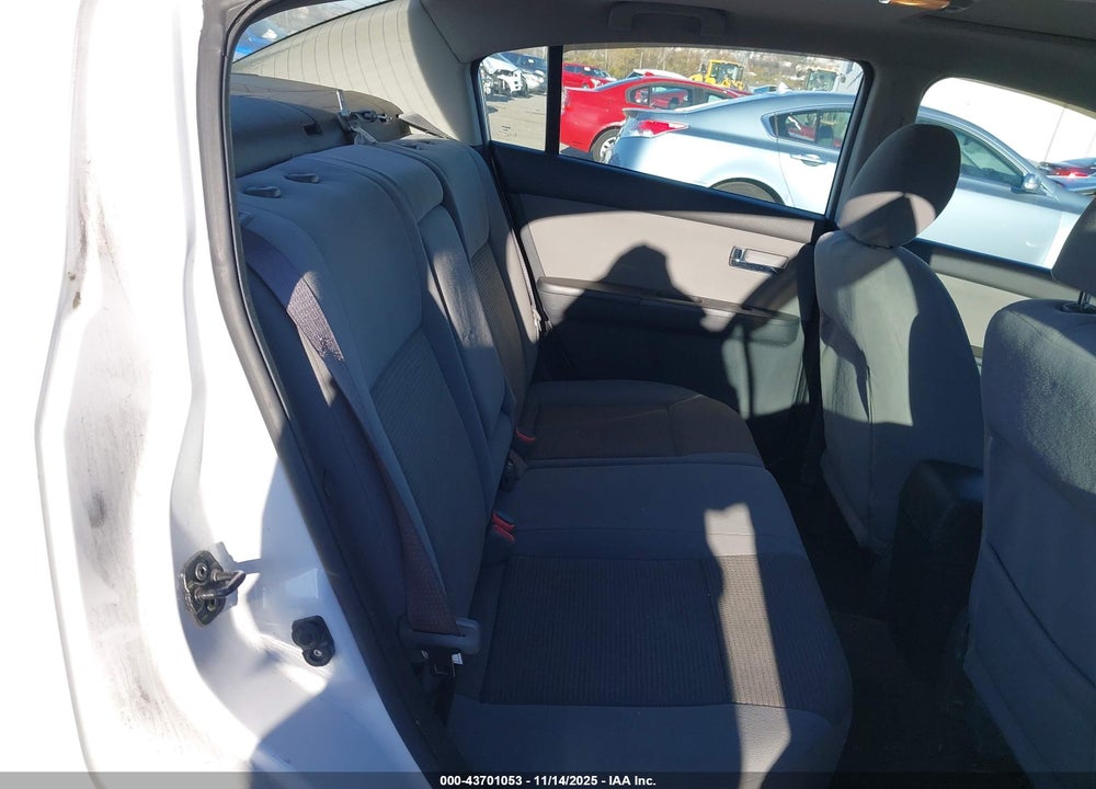 2012 NISSAN SENTRA 2.0 SR VIN: 3N1AB6AP9CL638965