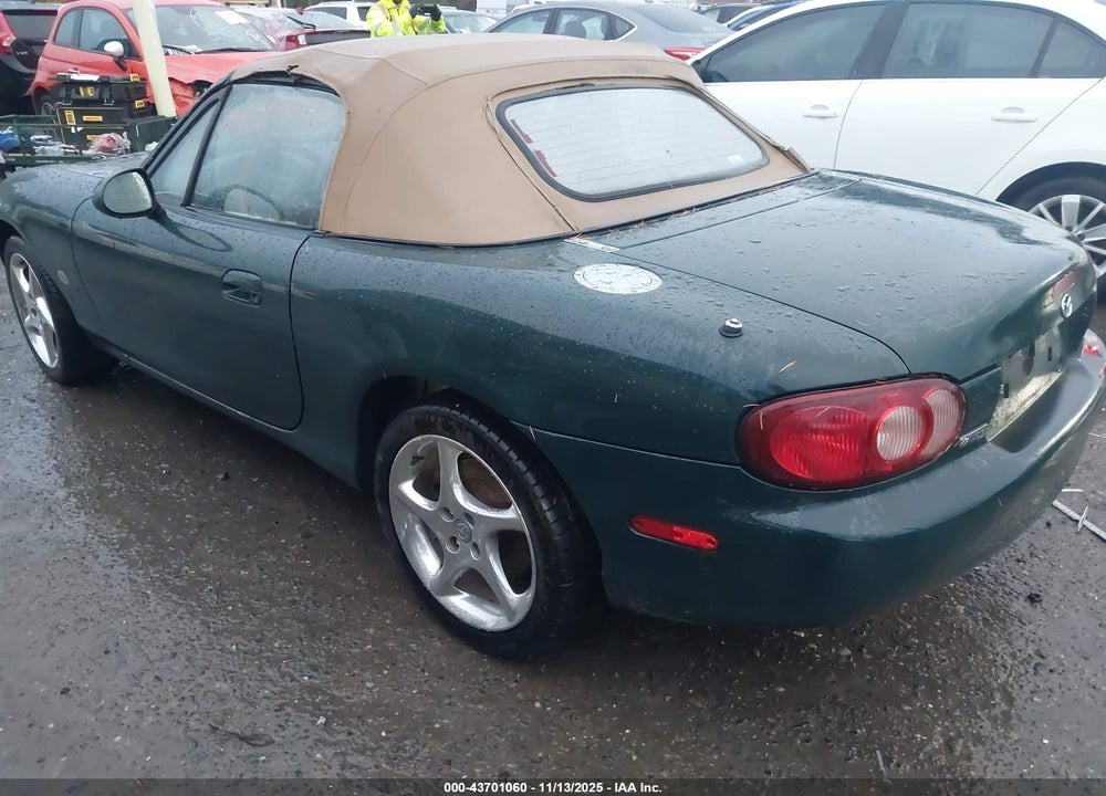 2001 MAZDA MX-5 MIATA LS/SPECIAL EDITION VIN: JM1NB353810213915