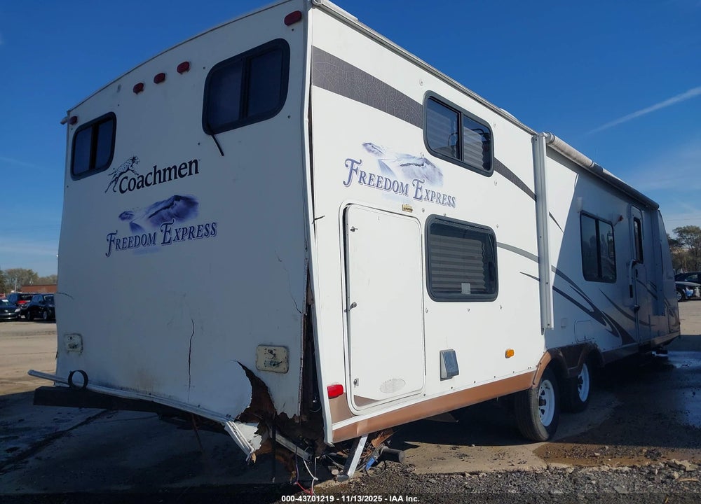2010 COACHMEN FREEDOM VIN: 5ZT2FEUB8AA001956