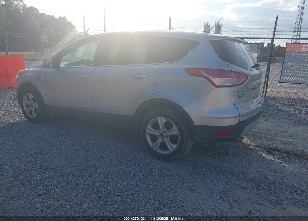 2016 FORD ESCAPE VIN: 1FMCU0GX2GUB88832