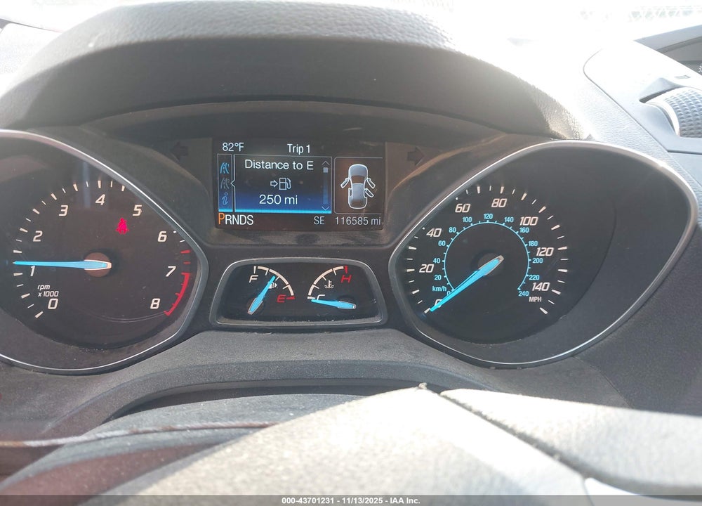 2016 FORD ESCAPE VIN: 1FMCU0GX2GUB88832