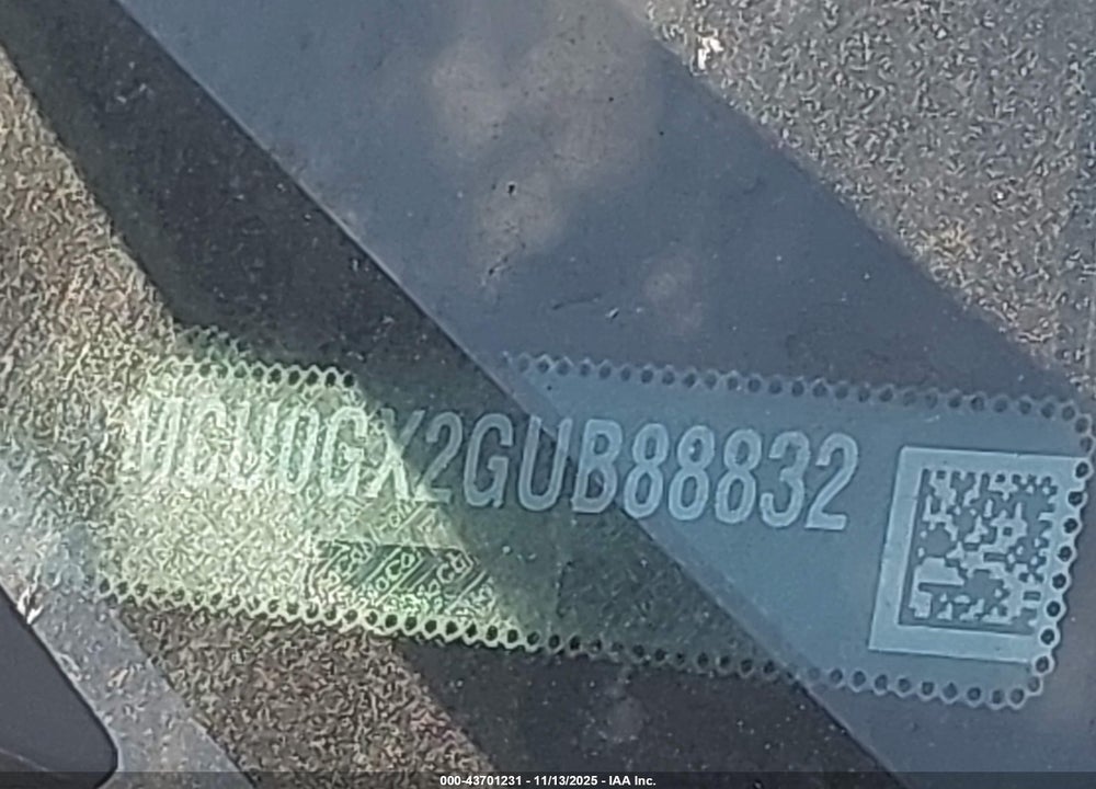 2016 FORD ESCAPE VIN: 1FMCU0GX2GUB88832