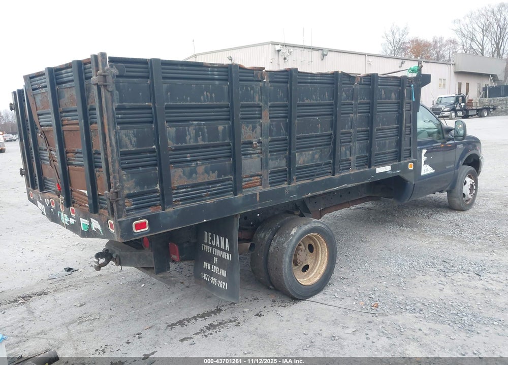 2002 FORD F-550 XL/XLT VIN: 1FDAF57F42EA29142