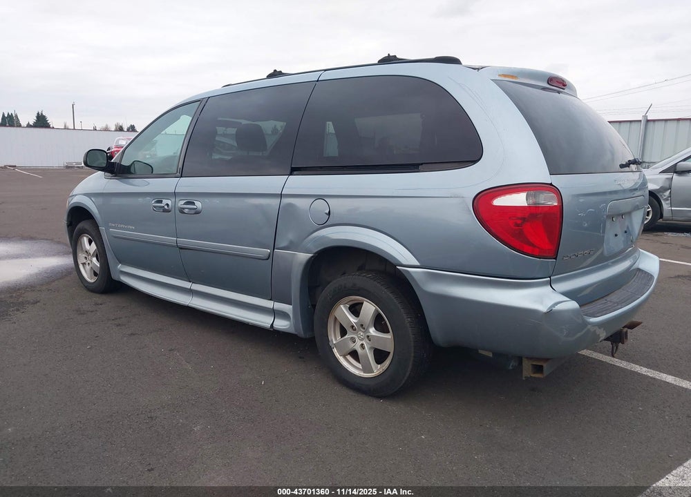 2005 DODGE GRAND CARAVAN SXT VIN: 2D4GP44LX5R534192