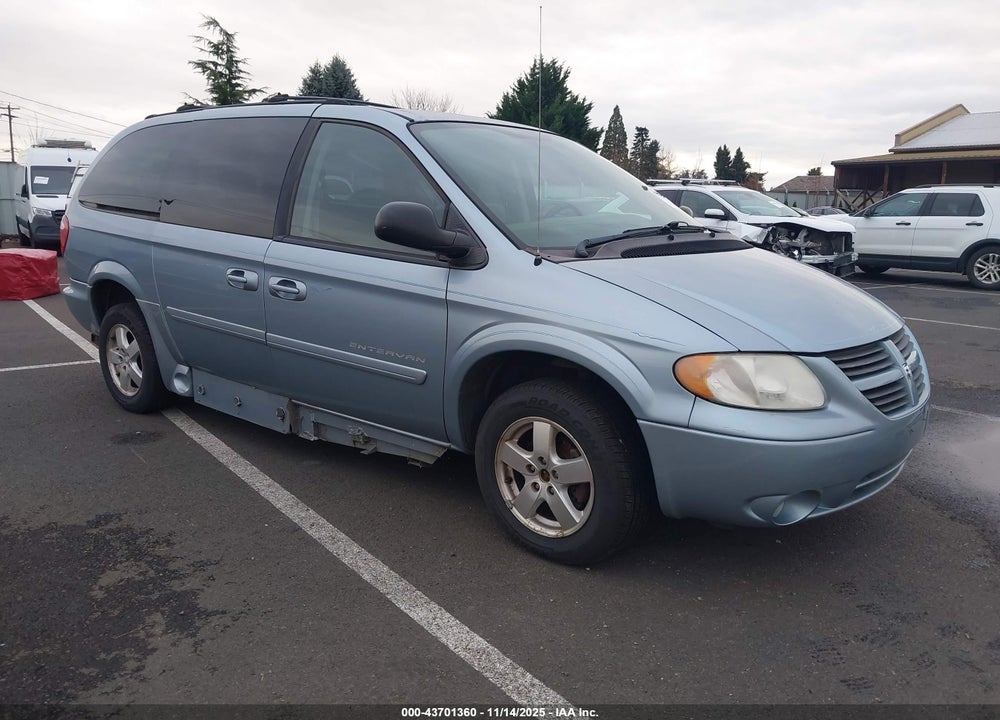 2005 DODGE GRAND CARAVAN SXT VIN: 2D4GP44LX5R534192