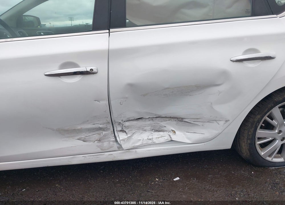2015 NISSAN SENTRA SL VIN: 3N1AB7AP6FY366050