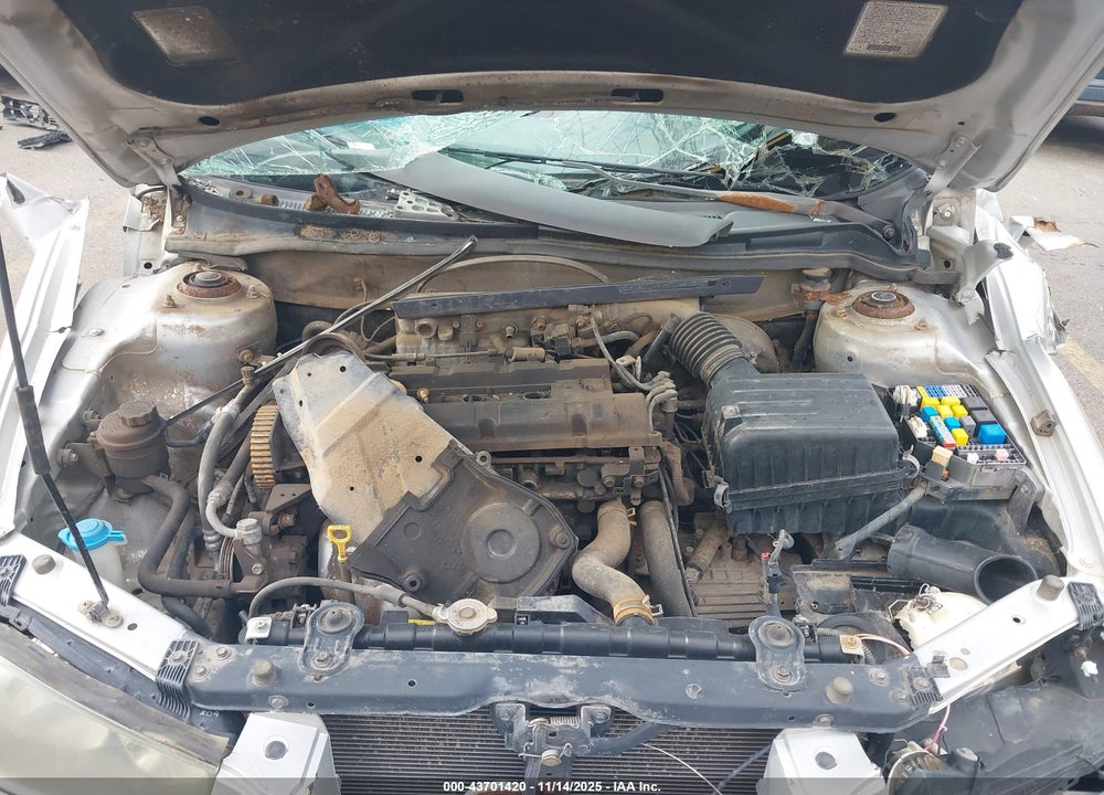 2003 HYUNDAI ELANTRA GLS/GT VIN: KMHDN45D43U679608