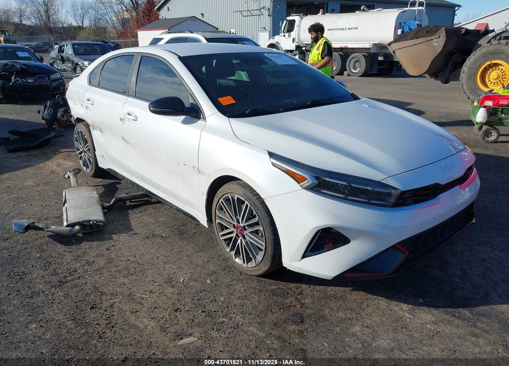 2022 KIA FORTE GT VIN: 3KPF44AC4NE466365