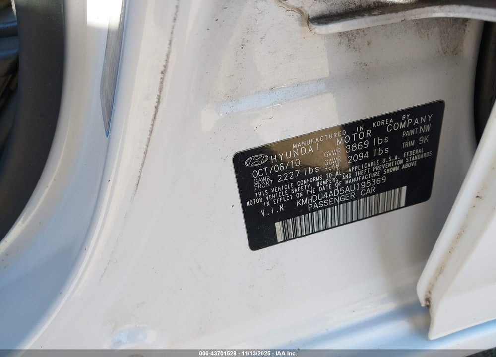 2010 HYUNDAI ELANTRA GLS VIN: KMHDU4AD5AU195369