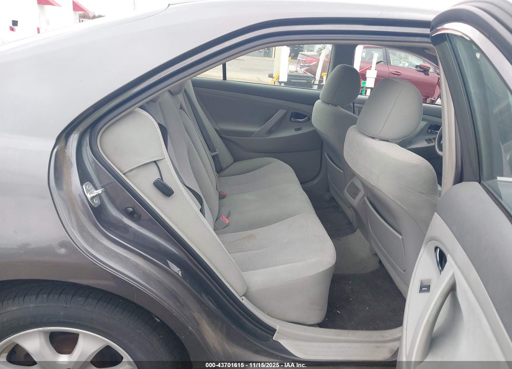 2011 TOYOTA CAMRY LE VIN: 4T4BF3EK1BR209473