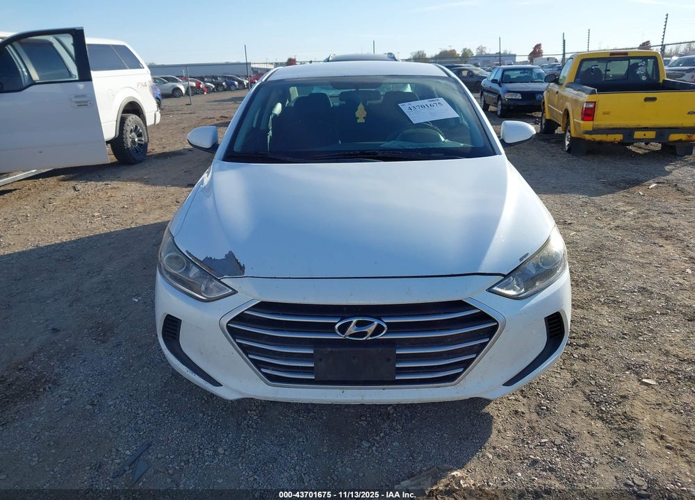 2018 HYUNDAI ELANTRA SEL VIN: 5NPD84LF9JH268891