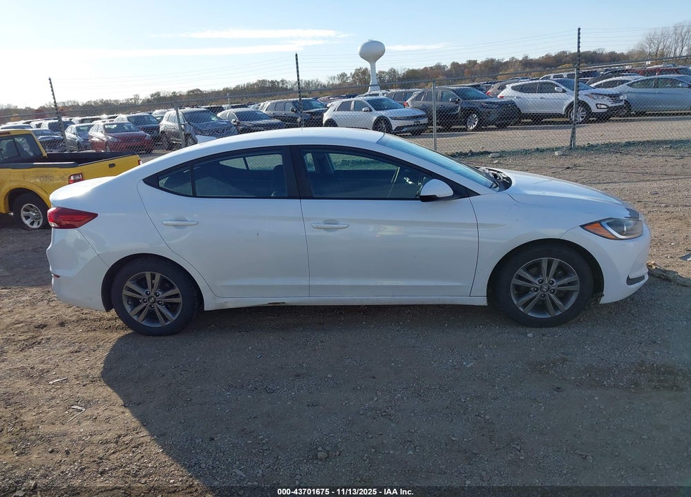 2018 HYUNDAI ELANTRA SEL VIN: 5NPD84LF9JH268891