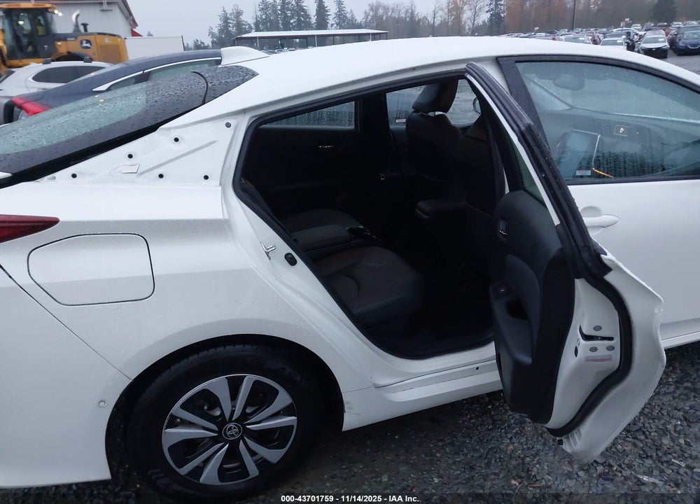 2017 TOYOTA PRIUS PRIME ADVANCED VIN: JTDKARFP5H3060834