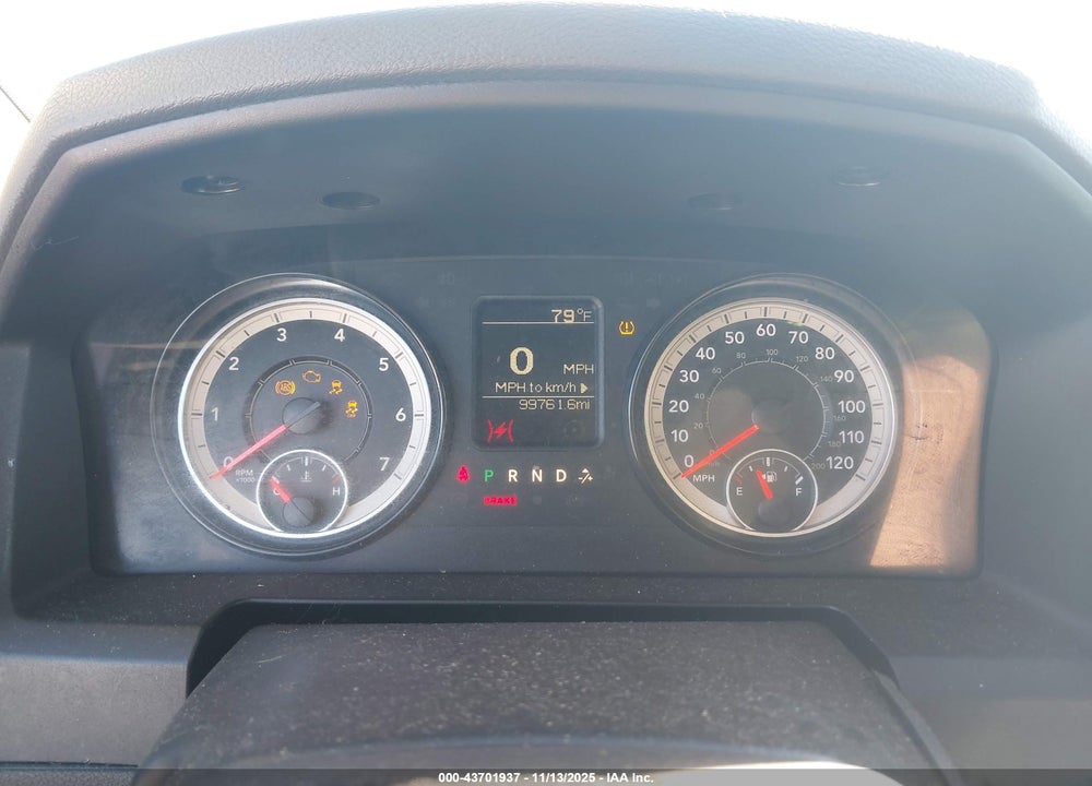 2018 RAM 2500 TRADESMAN 4X2 8' BOX VIN: 3C6TR4HT5JG188396