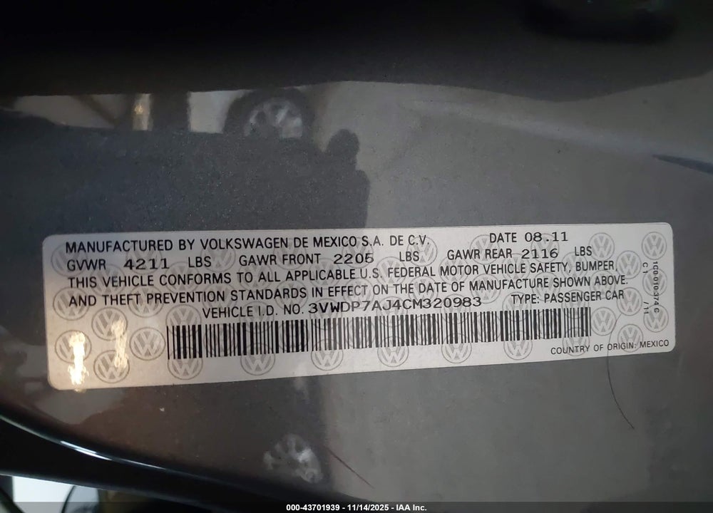 2012 VOLKSWAGEN JETTA 2.5L SE VIN: 3VWDP7AJ4CM320983