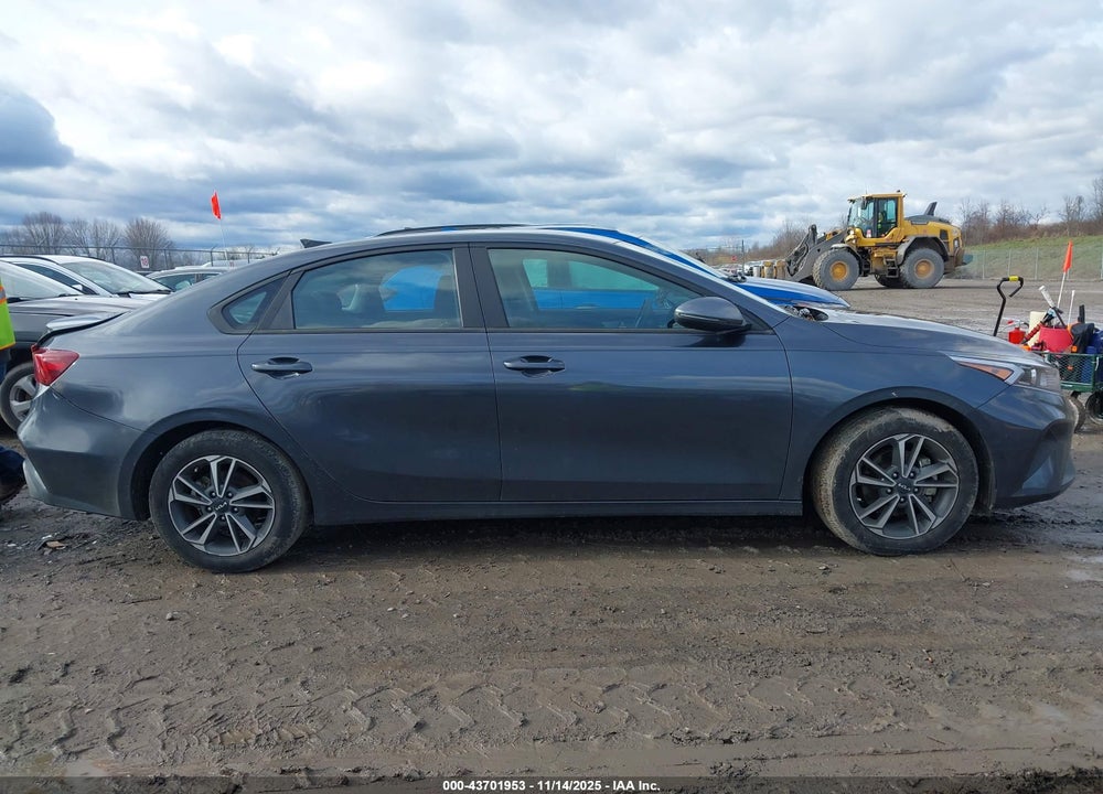 2023 KIA FORTE LXS VIN: 3KPF24AD3PE631128