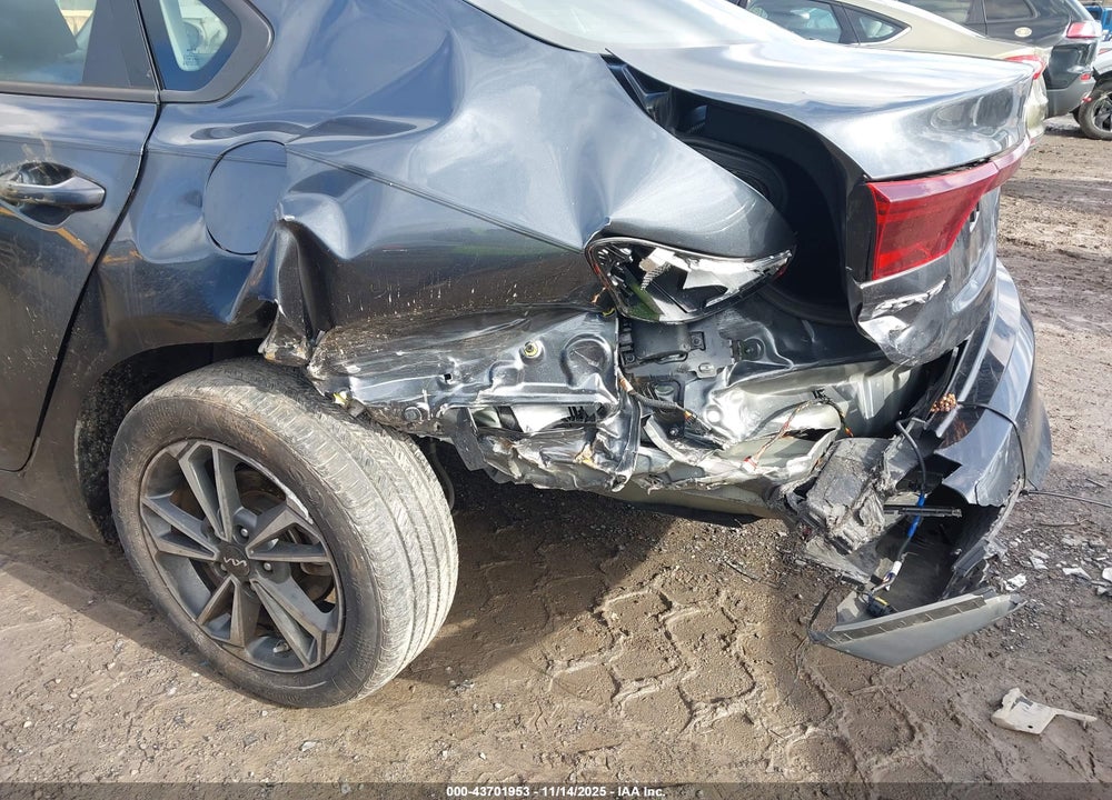 2023 KIA FORTE LXS VIN: 3KPF24AD3PE631128