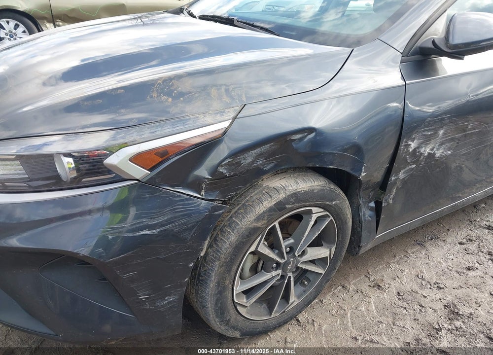 2023 KIA FORTE LXS VIN: 3KPF24AD3PE631128