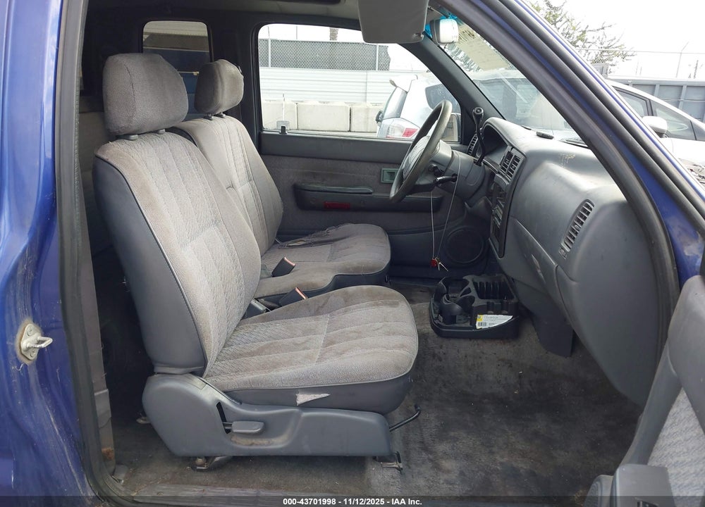 1996 TOYOTA TACOMA XTRACAB VIN: 4TAVN52NXTZ135995