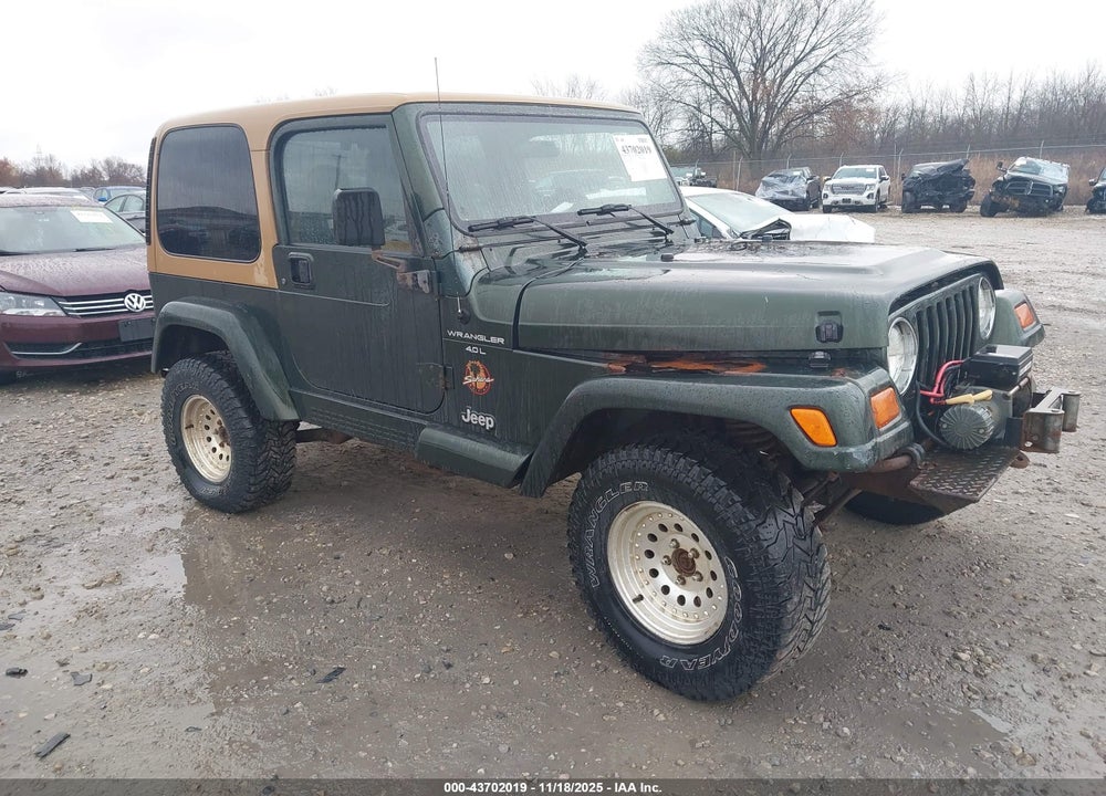 1998 JEEP WRANGLER SAHARA VIN: 1J4FY49S1WP744005