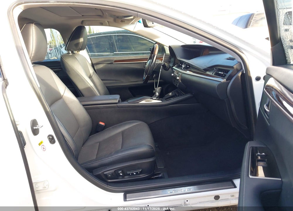 2016 LEXUS ES 350 VIN: JTHBK1GG3G2246307