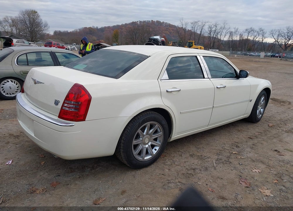 2005 CHRYSLER 300C VIN: 2C3JA63H75H667693