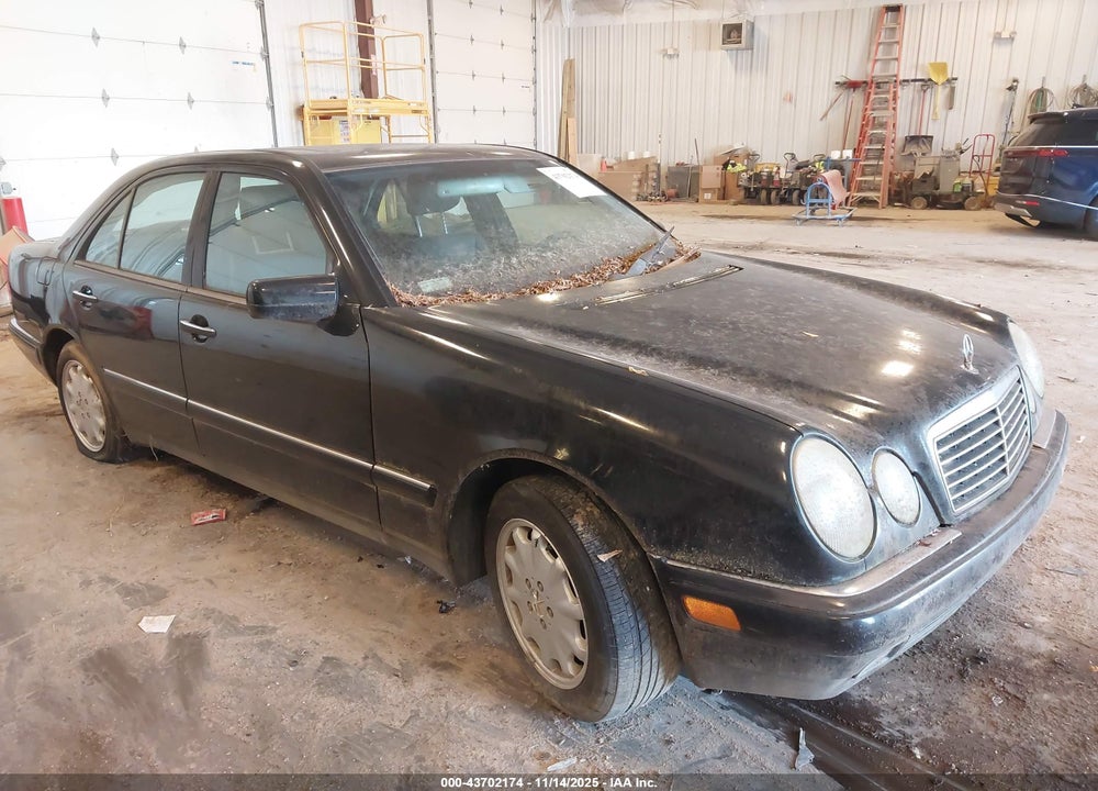 1999 MERCEDES-BENZ E 320 VIN: WDBJF65H5XA891197