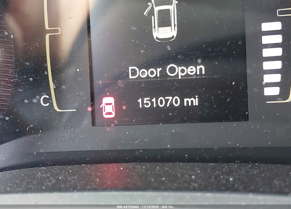 2015 JEEP CHEROKEE VIN: 1C4PJMCB6FW546033