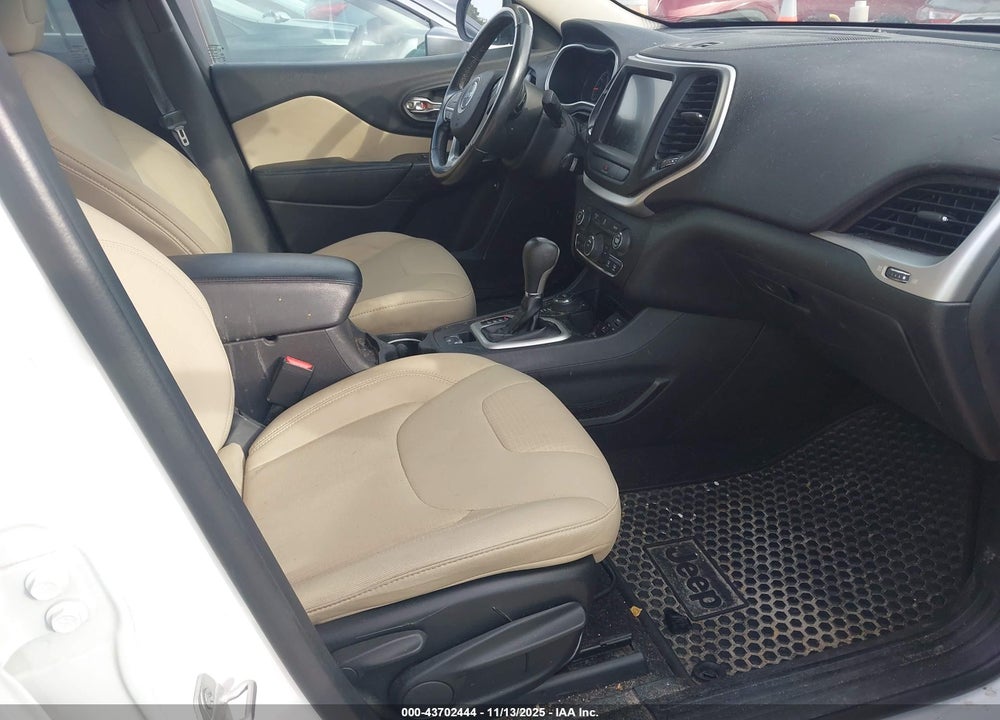 2015 JEEP CHEROKEE VIN: 1C4PJMCB6FW546033