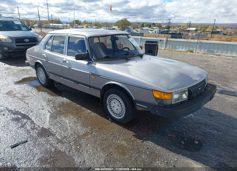 1986 SAAB 900 S VIN: YS3AC45D5G7025422