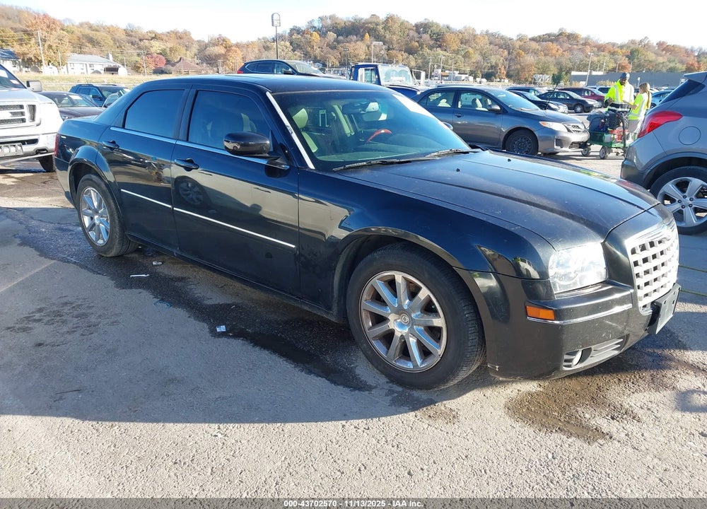 2007 CHRYSLER 300 TOURING VIN: 2C3KA53G87H613022